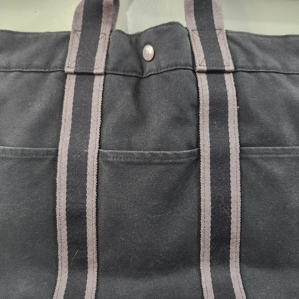 Hermes Paris Fourre Tote Navy with Gray Stripes - Picture 3 of 12
